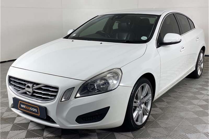 Volvo S60 T6 AWD Essential 2011