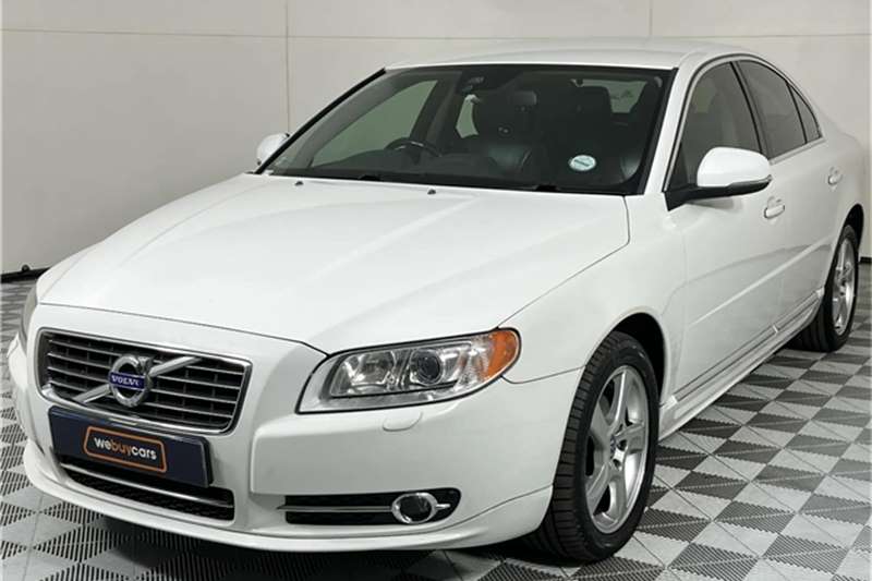 Volvo S80 T5 Excel 2013
