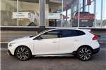  2017 Volvo V40 Cross Country V40 Cross Country D3 Momentum