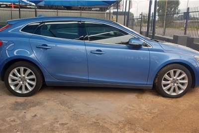  2015 Volvo V40 V40 T3 Excel