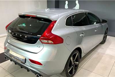  2015 Volvo V40 V40 T3 R-Design