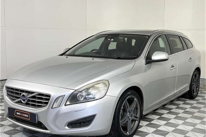 Used 2014 Volvo V60 D4 Excel auto