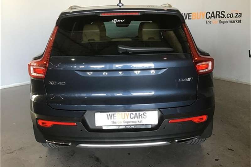 Volvo XC40 D4 INSCRIPTION AWD GEARTRONIC 2018