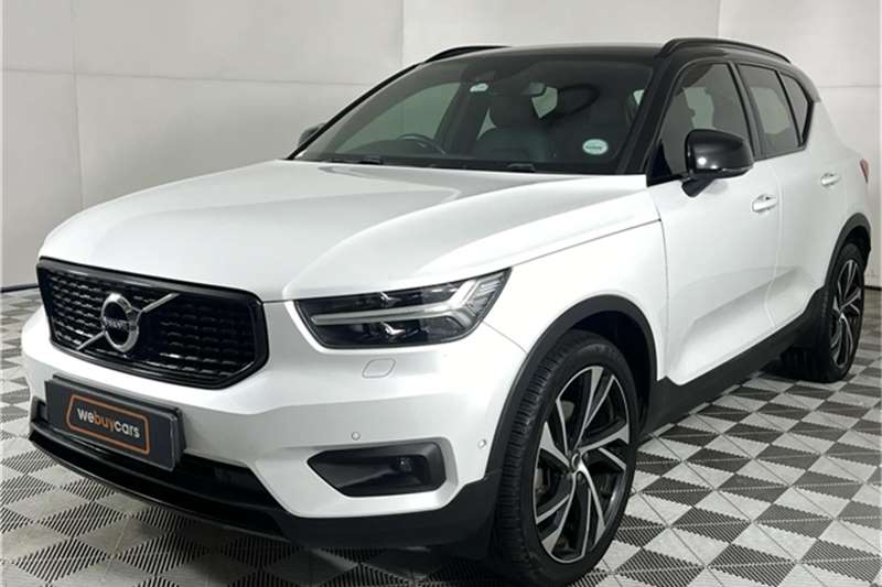 Volvo XC40 D4 R-DESIGN AWD GEARTRONIC 2019