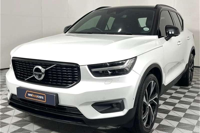 Volvo XC40 T3 R-DESIGN GEARTRONIC 2020