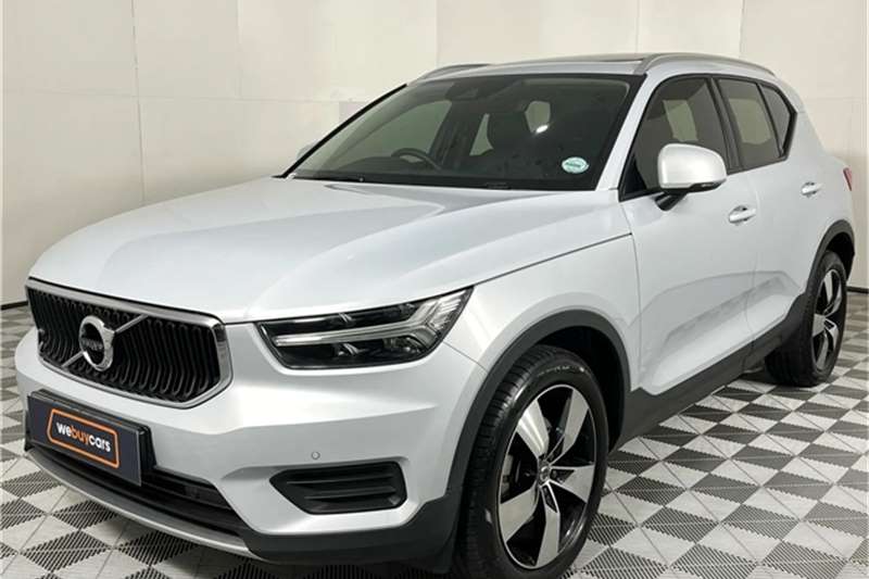 Used 2022 Volvo XC40 T4 MOMENTUM GEARTRONIC
