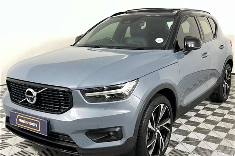 Volvo XC40 T4 R DESIGN GEARTRONIC 2021