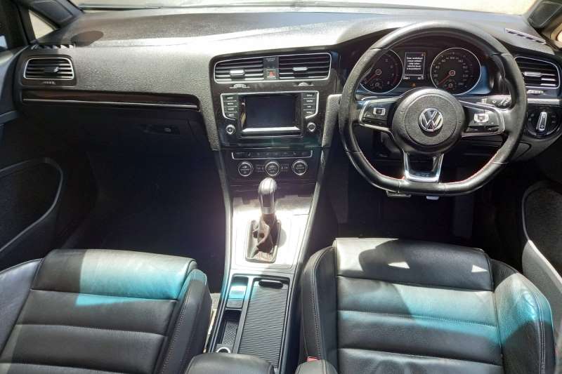 VW Golf GTI Performance auto 2015