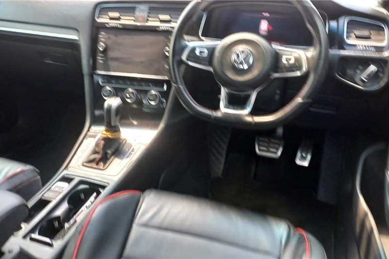 VW Golf Hatch GOLF VII GTi 2.0 TSI DSG 2020