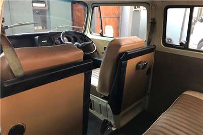  1975 VW Kombi 