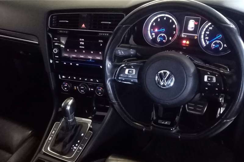 VW Polo hatch POLO 1.0 TSI HIGHLINE DSG (85KW) 2015
