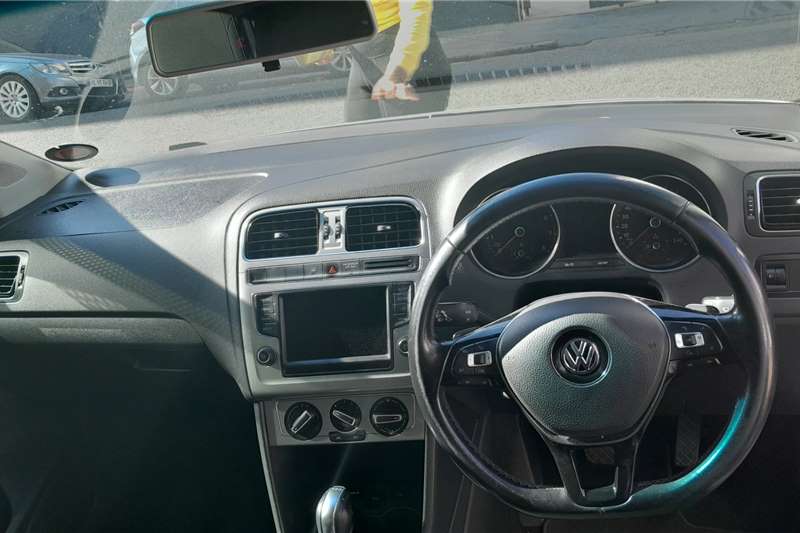 VW Polo Hatch POLO GP 1.2 TSI HIGHLINE DSG (81KW) 2015
