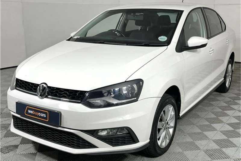 VW Polo sedan 1.6 Comfortline auto 2020