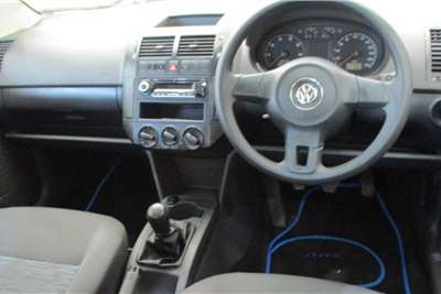  2015 VW Polo Vivo Polo Vivo 5-door 1.6 Trendline
