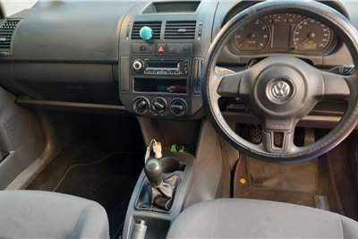  2014 VW Polo Vivo hatch 5-door POLO VIVO 1.6 HIGHLINE (5DR)