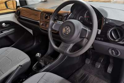  2015 VW up! 3-door no variant