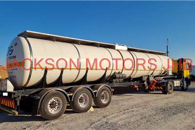 2020   38000L STAINLESS STEEL 316 GRADE TRI AXLE