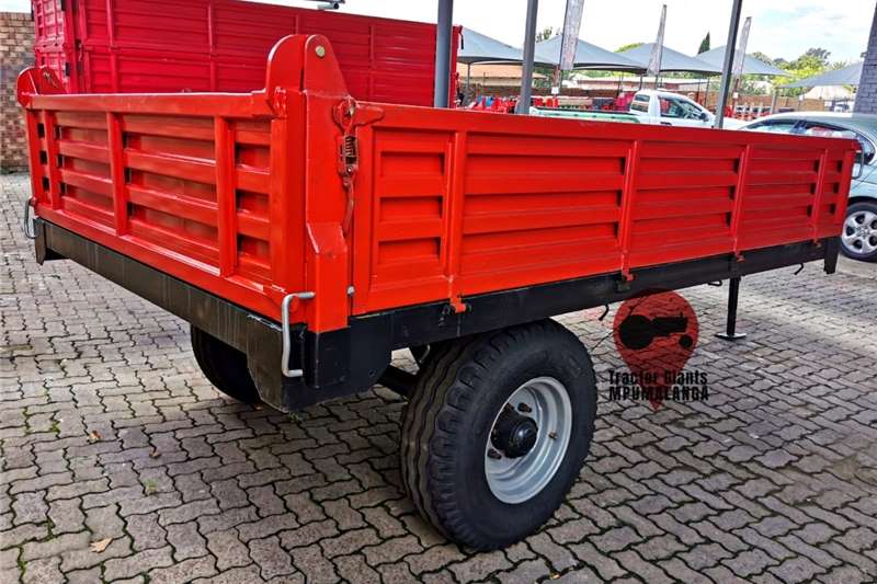 Tipper trailers Tipper Trailers 3 & 5 Tons Agricultural trailers