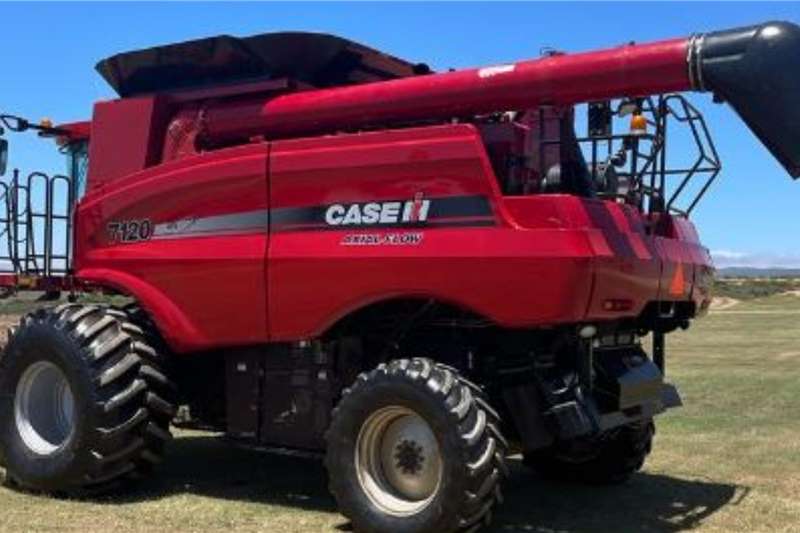Case Grain harvesters CASE AXIAL FLOW 7120 4x4 Harvesting equipment