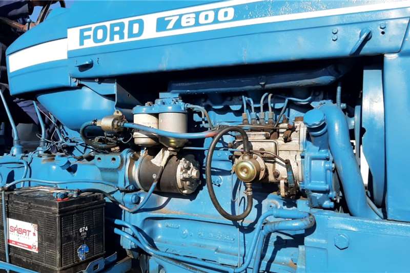 Ford 2WD tractors Ford 7600 Tractor Tractors