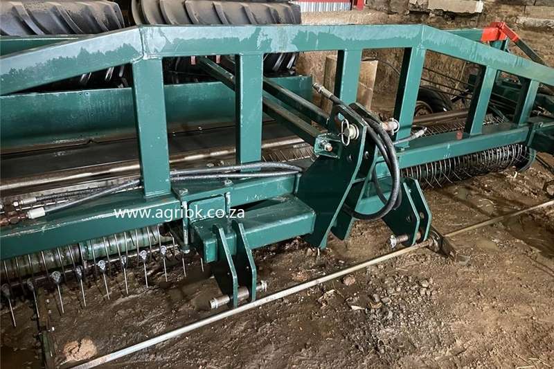 Windrowers Piket Bone Uithaler Harvesting equipment