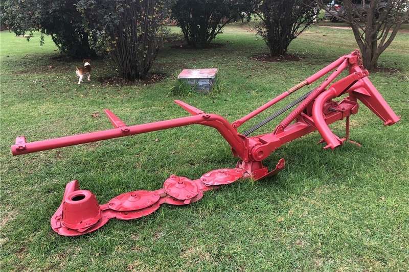 Disc mowers Kuhn Tollsnyer Haymaking and silage
