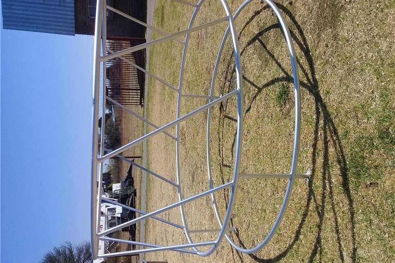 Sheep Ring Bale Feeders Livestock Feed Livestock Farm Equipment