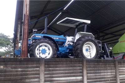 New Holland 4WD tractors 5030 Tractors
