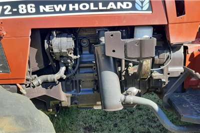 New Holland 4WD tractors New Holland 72 86 Tractor Tractors