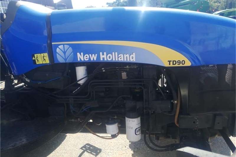 New Holland TD90 Tractors