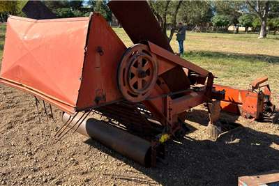 Other Grain harvesters AMS Grondboon Uithaler met Sy Aflewering Harvesting equipment