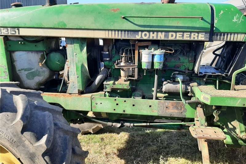 4WD tractors John Deere 3351 Tractors