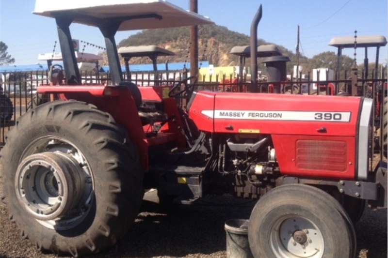 S3158 Red Massey Ferguson Mf 390 61kw 80hp Turbo 4wd Tractors Tractors Farm Equipment For Sale In Gauteng R 165 000 On Truck Trailer