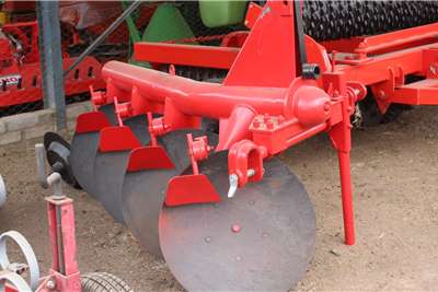VIRAKS Ploughs Viraks AlliKat 4 Furrow disc plough Tillage equipment