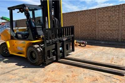 2022 KEMACH  Kemach 70 (7 Ton) Forklift