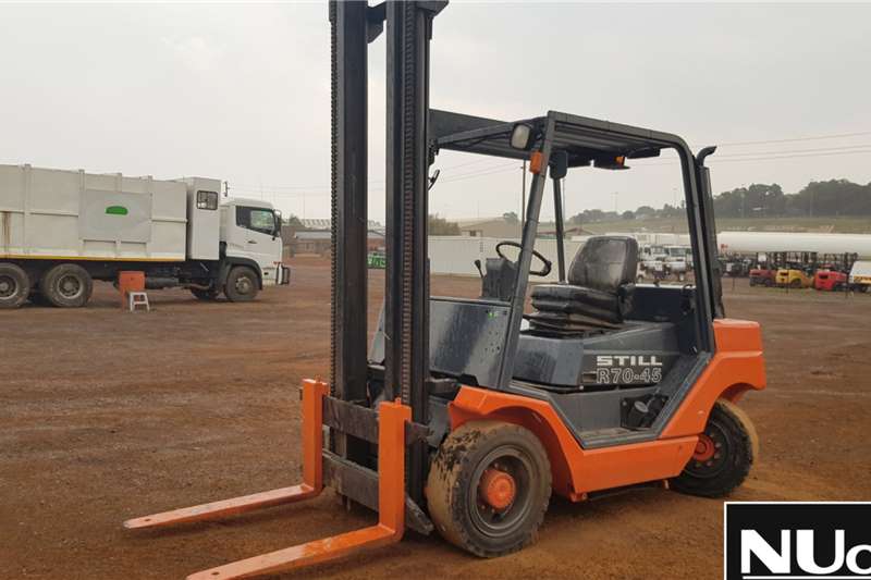 Apache Af300 Rough Terrain Forklift Forklifts Machinery For Sale In Western Cape On Truck Trailer