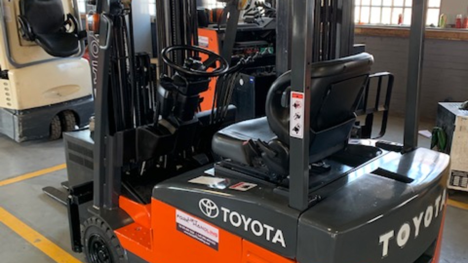 Toyota 1.8Ton Electric 3 Wheeler Forklift Electric forklift Forklifts for  sale in Gauteng on Agrimag