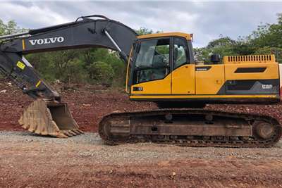 Volvo EC300D Excavators