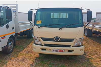 2014 Hino HINO 300-8