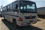 2007 Hino  Hino bus R299000