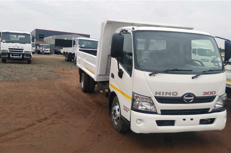 2017 Hino Hino 700 2838 10 Cube Tipper Tipper Trucks for sale in ...