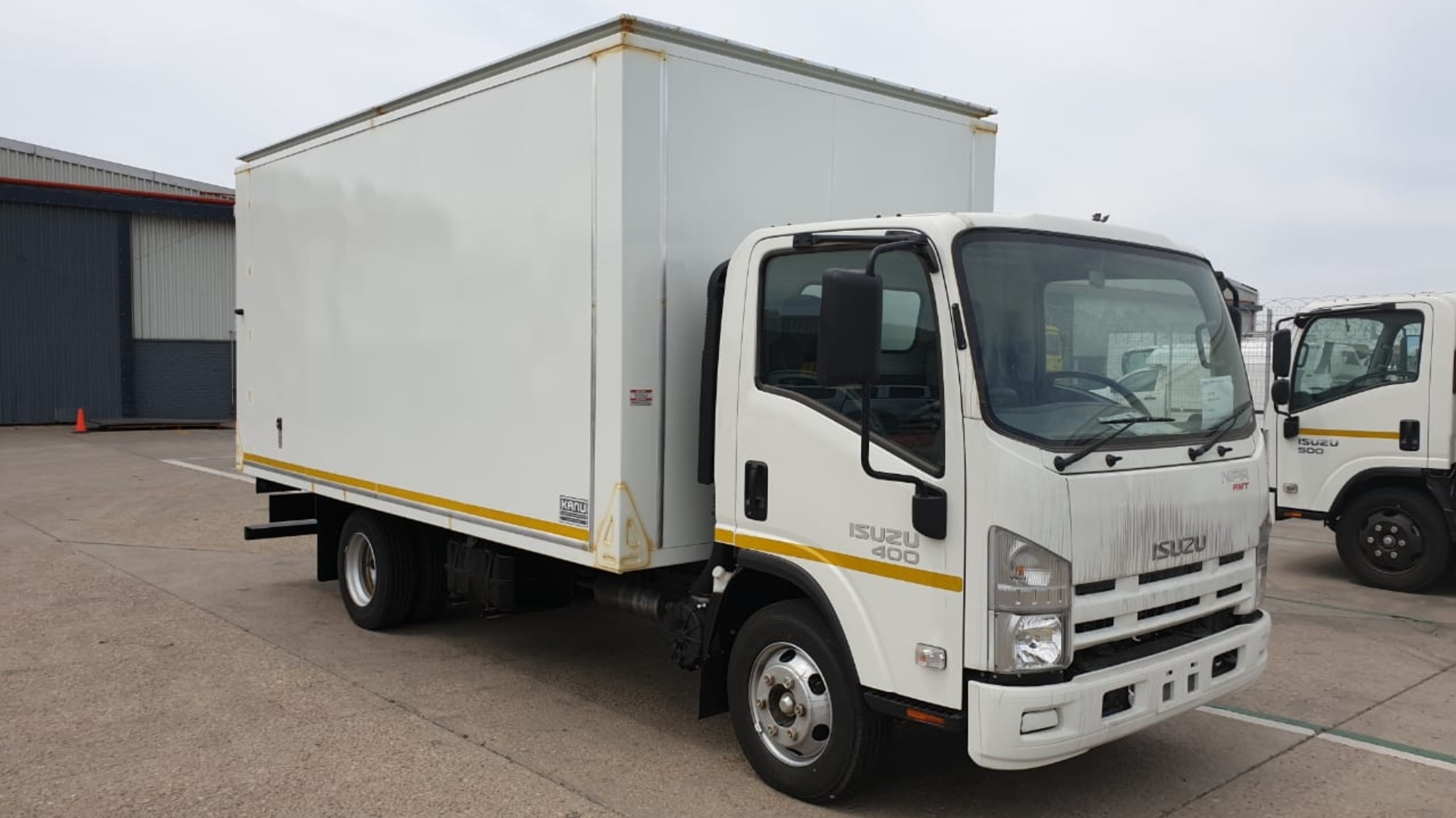 2021 Isuzu NPR 400 AMT Box trucks Trucks for sale in Gauteng  R