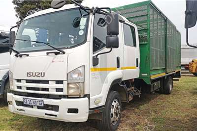 2014 Isuzu  Isuzu FSR 750 7 ton double cab mesh body truck