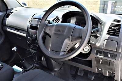 Isuzu KB 250D Leed Fleetside Single Cab LDVs & panel vans
