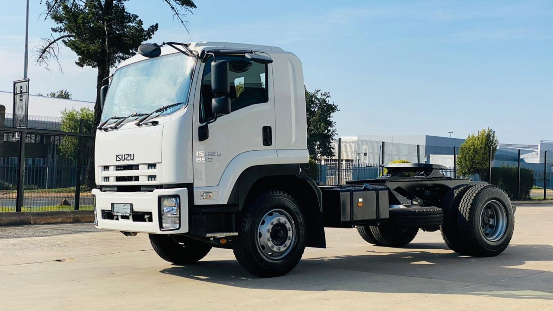 2020 Isuzu Gtr 850 Manual Demo Truck Tractors Trucks For Sale In