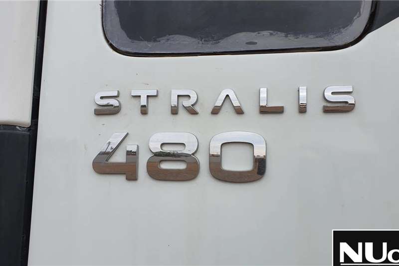 Iveco IVECO STRALIS 480 6X4 HORSE Truck