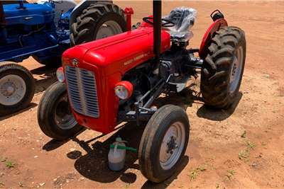 Massey Ferguson 35X  4x4 41kW Tractor Tractors