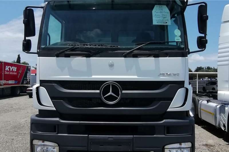 2014 Mercedes Benz Axor 3335 12m3 Tipper Tipper trucks for sale in Gauteng  on Agrimag