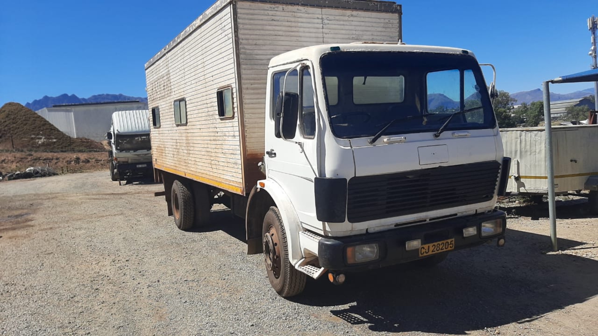 1983 Mercedes Benz 14 13 Truck Trucks for sale in Western Cape | R ...