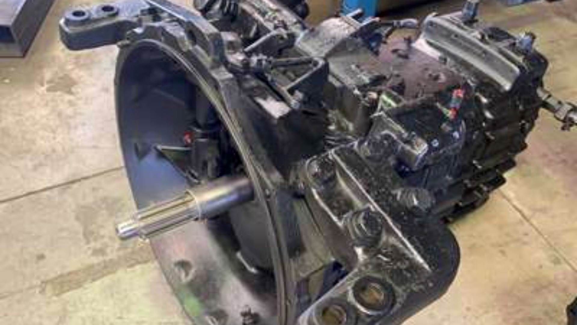 Mercedes Benz Recon Mercedes 2219 G365/90 Gearbox Gearboxes Truck ...